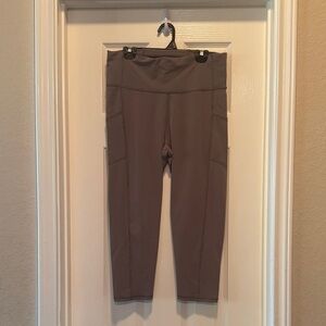 Savvi Avenue Women's Taupe Riverstone Leggings